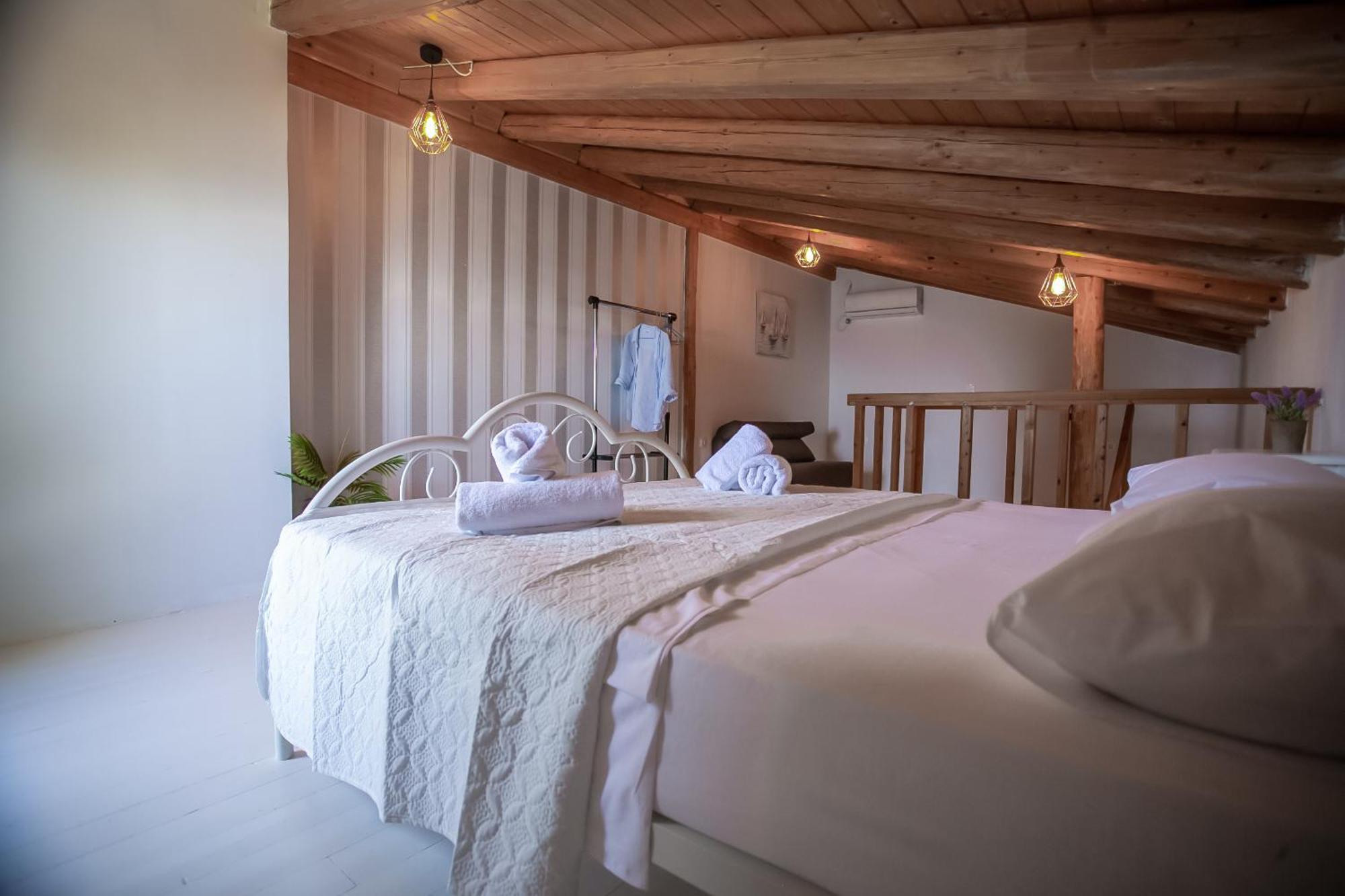 Ionian Grand Apartment Kornata ภายนอก รูปภาพ